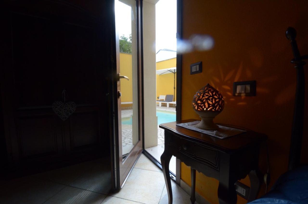B&B Corte Dei Figuli San Pietro in Lama Экстерьер фото